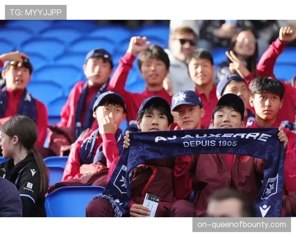 中国17岁前锋魏祥鑫签约欧塞尔，将于2026年7月正式加盟