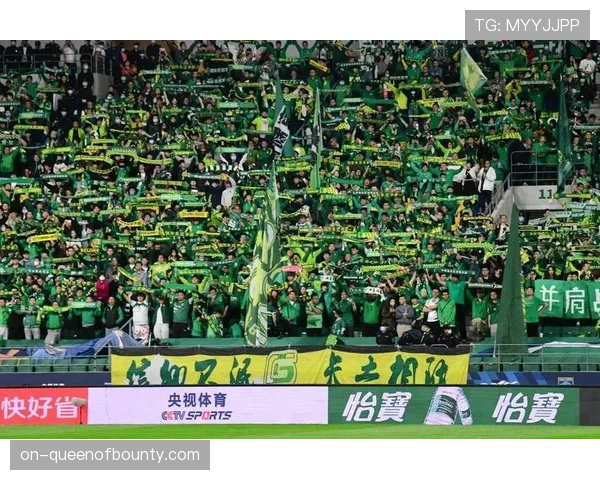 广州赛区就首轮个别球迷投掷杂物事件发布公告,将加强安检与管控 广州赛区就首轮个别球迷投掷杂物事件发布公告,将加强安检与管控